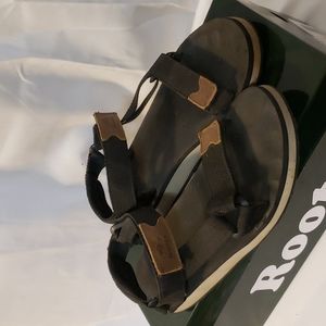 Roots Tofino Sandals